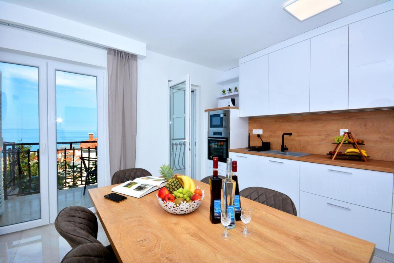 Apartments Radeljic Подстрана Экстерьер фото